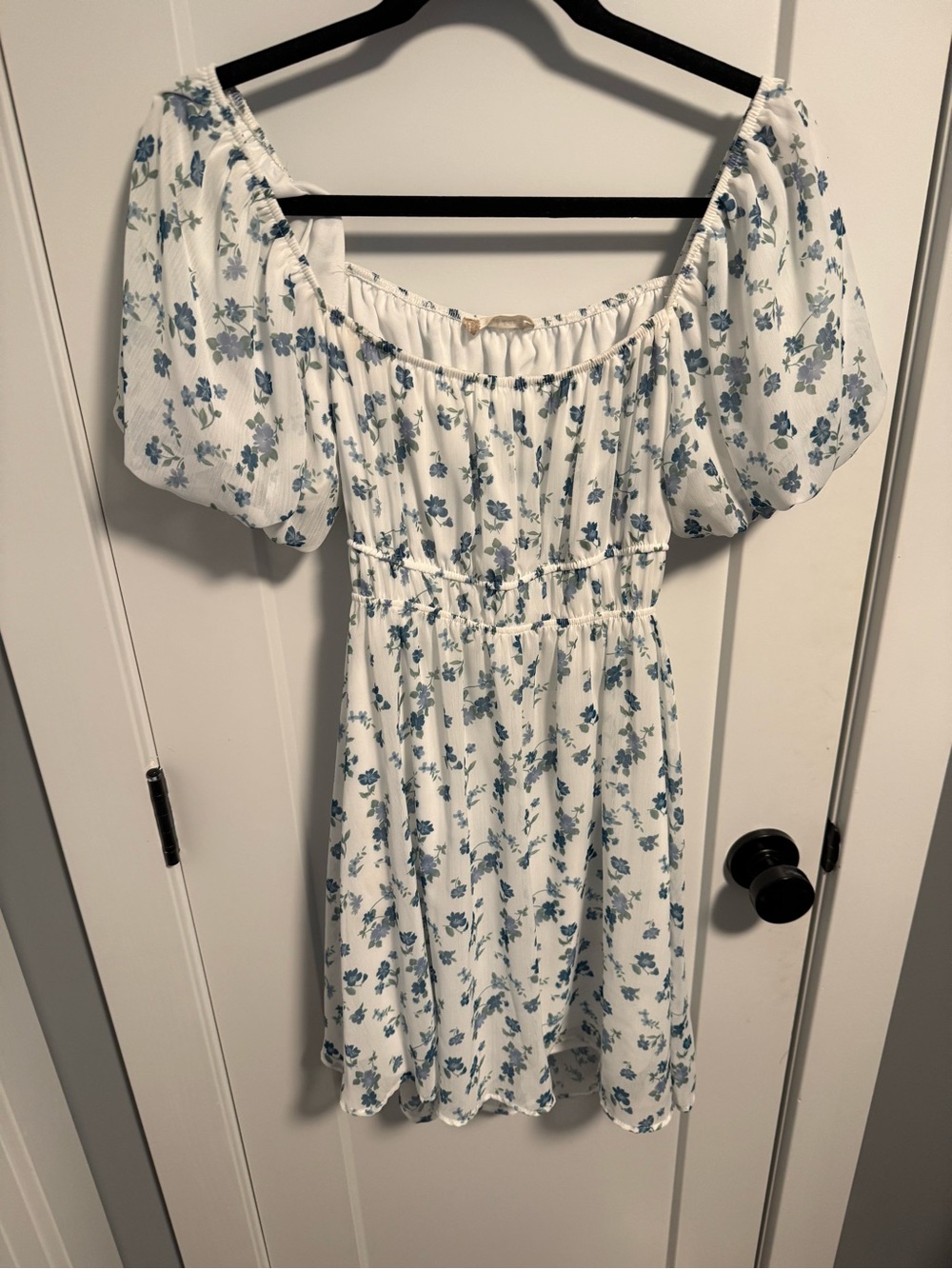 Floral Puff Sleeve Mini Dress - Blue Flower Print, open back